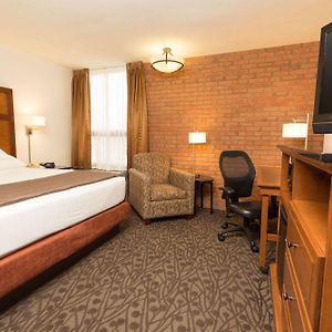 Deluxe King Room – Upper Floor
